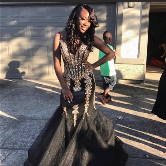 Jovani Dresses & Skirts - Black And Gold Prom Dress
